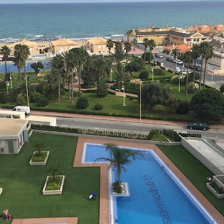 Luxury Suite Apartment Torrevieja Ngoại thất bức ảnh