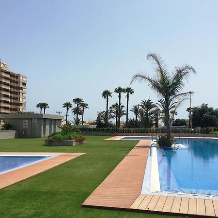 Luxury Suite Apartment Torrevieja Ngoại thất bức ảnh