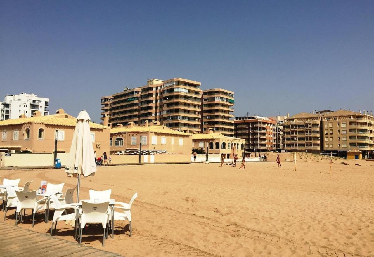 Luxury Suite Apartment Torrevieja Ngoại thất bức ảnh